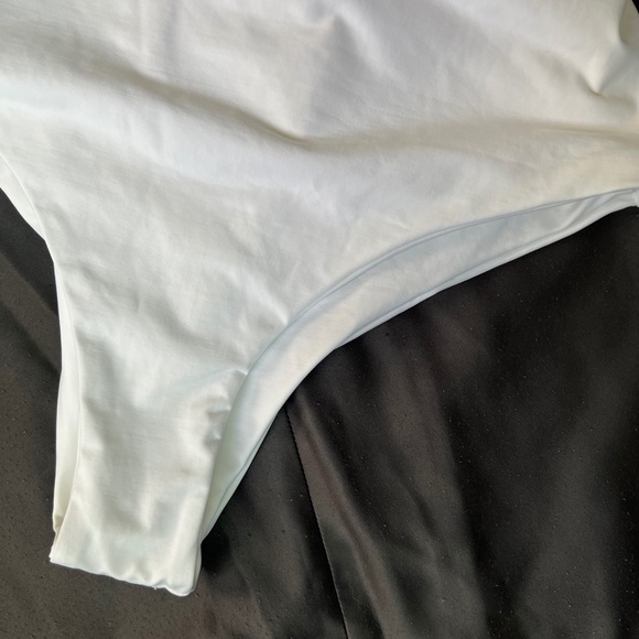 Tavik Monahan One-piece White, Small, NWT - Picture 7 of 16